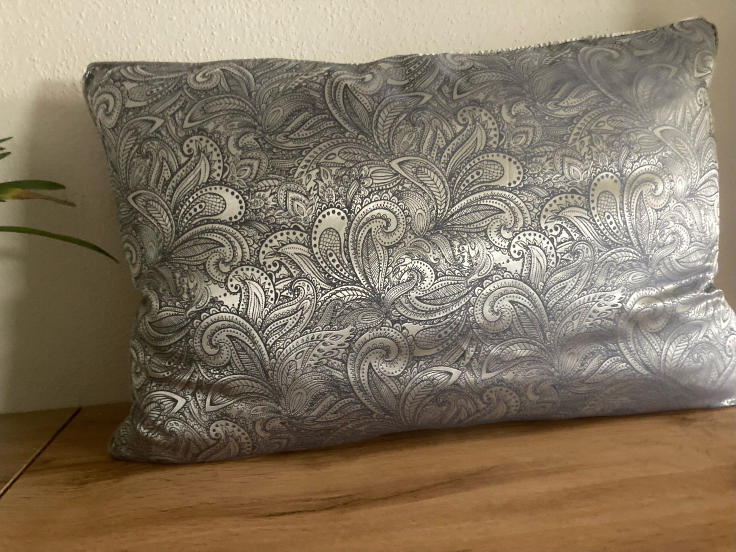 Seidenkissenbezüge preiswerte Einzelstücke